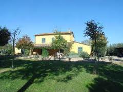 Highly insulated rustic Eco-homes utilising sustainable, locally sourced materials giving warm and comfortable, low maintenance homes with low running costs and low carbon footprints. Properties can be finished with stone external walls or a mix of stone, wood and paint-rendered walls.